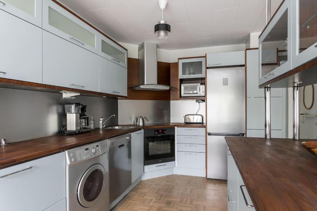 Upea Remontoitu Huoneisto Naantalin Sydaemessae Apartamento Exterior foto