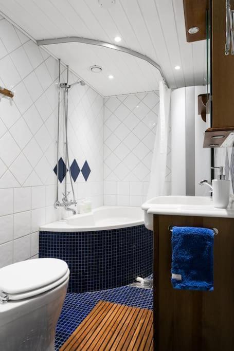 Upea Remontoitu Huoneisto Naantalin Sydaemessae Apartamento Exterior foto